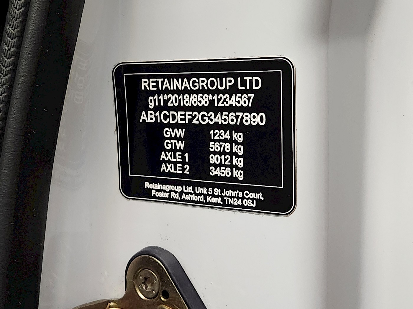 Retainagroup VIN Plate service